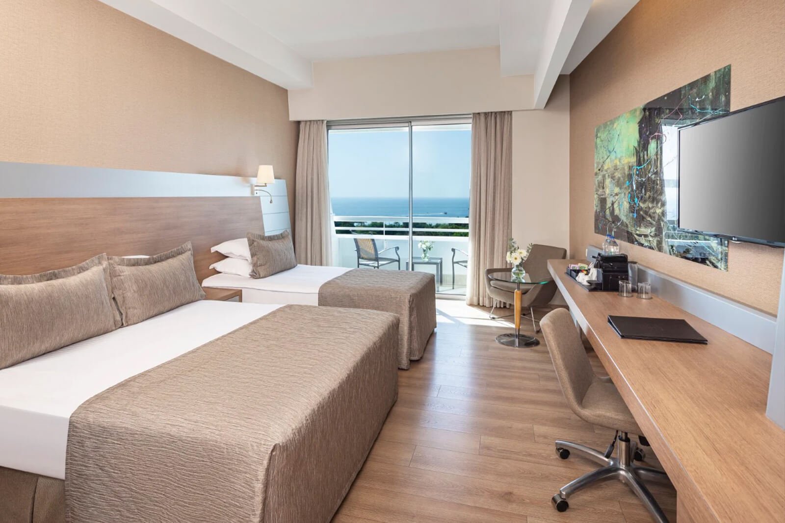 Concorde De Luxe Resort: Deniz manzaralı oda